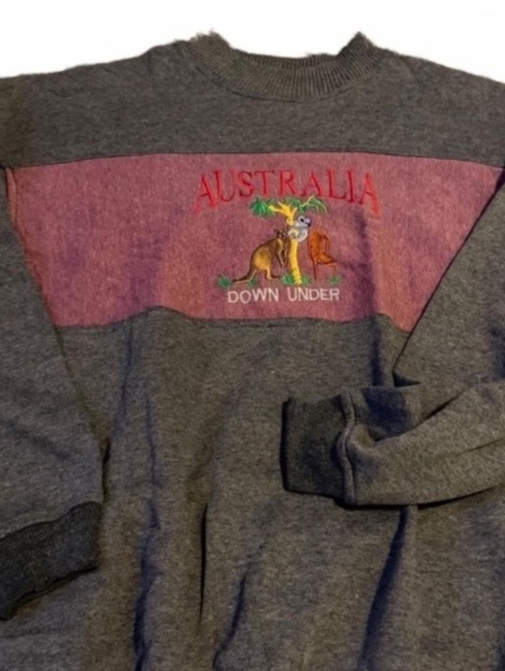 Vintage Australia Down Under Gray Sweatshirt Size Large Kangaroo Made Australia